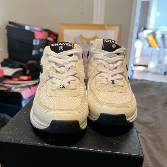 COPY - Authentic Chanel Sneakers - Picture 2 of 6